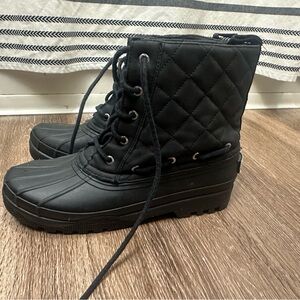 Sperry Black Quilted Winter Boots